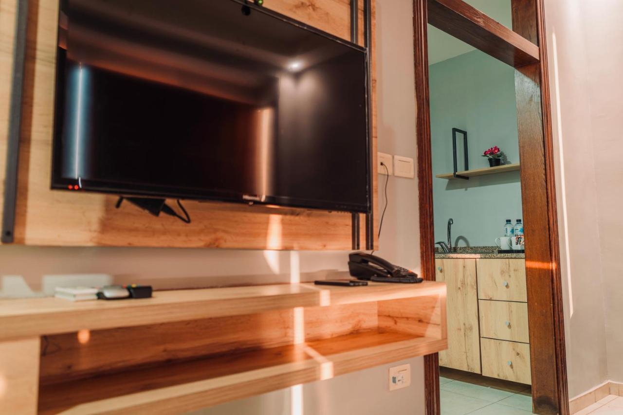 Baden Hotel Suites Amman Exteriör bild