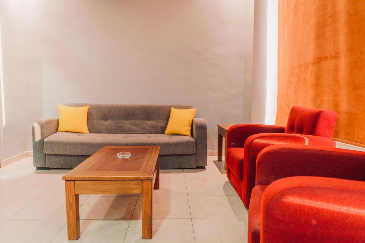 Baden Hotel Suites Amman Exteriör bild