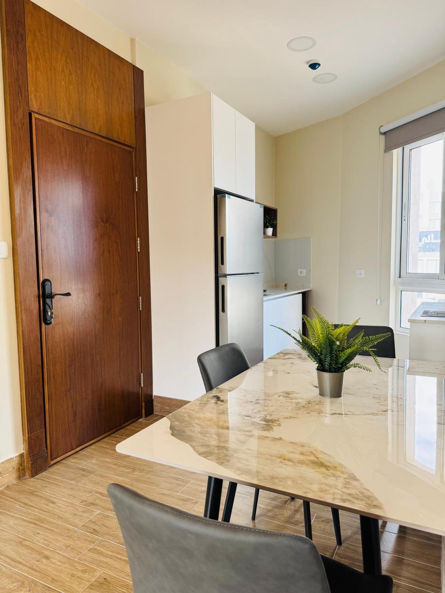 Baden Hotel Suites Amman Exteriör bild