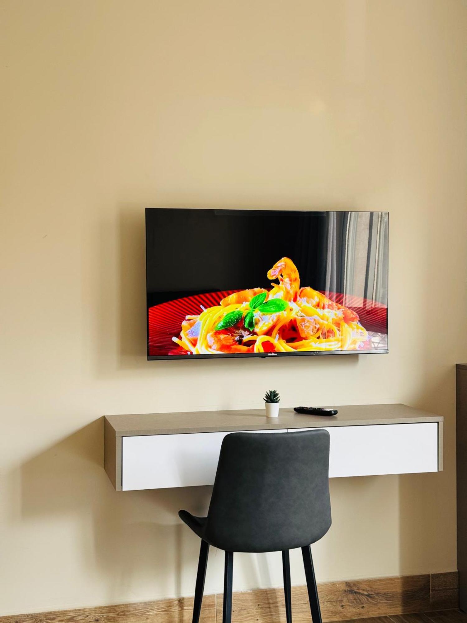 Baden Hotel Suites Amman Exteriör bild