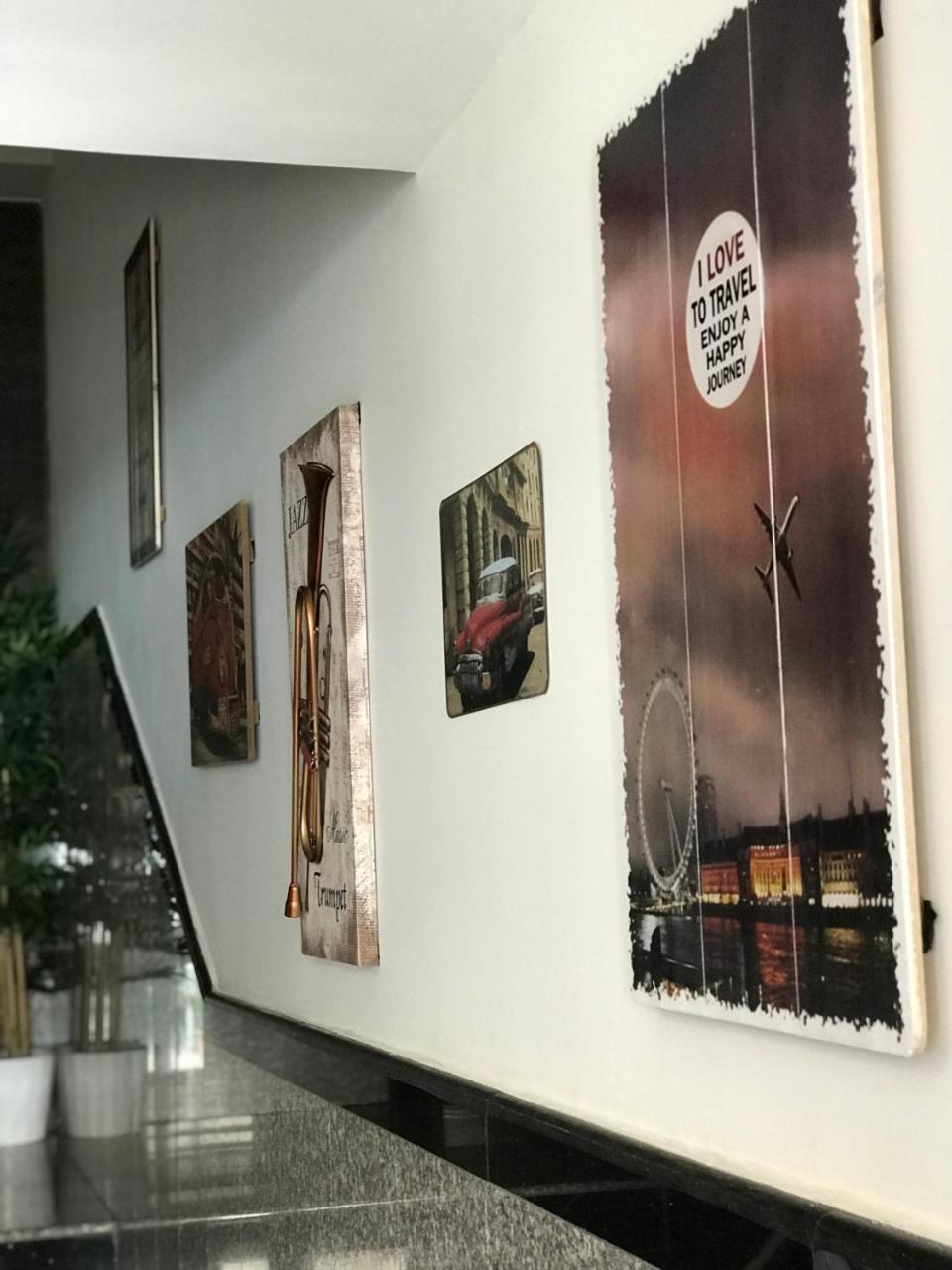 Baden Hotel Suites Amman Exteriör bild